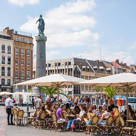 3 Bedroom Apartment On The Grand Place Lille Exterior photo